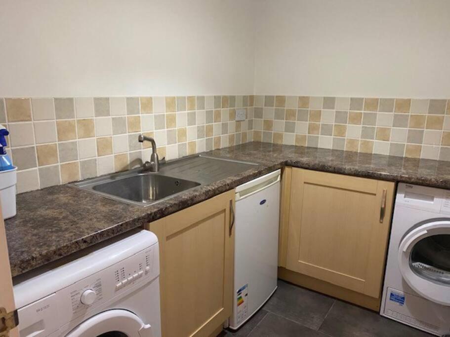 Spacious 2 Bedroom Apartment クリーソープス エクステリア 写真