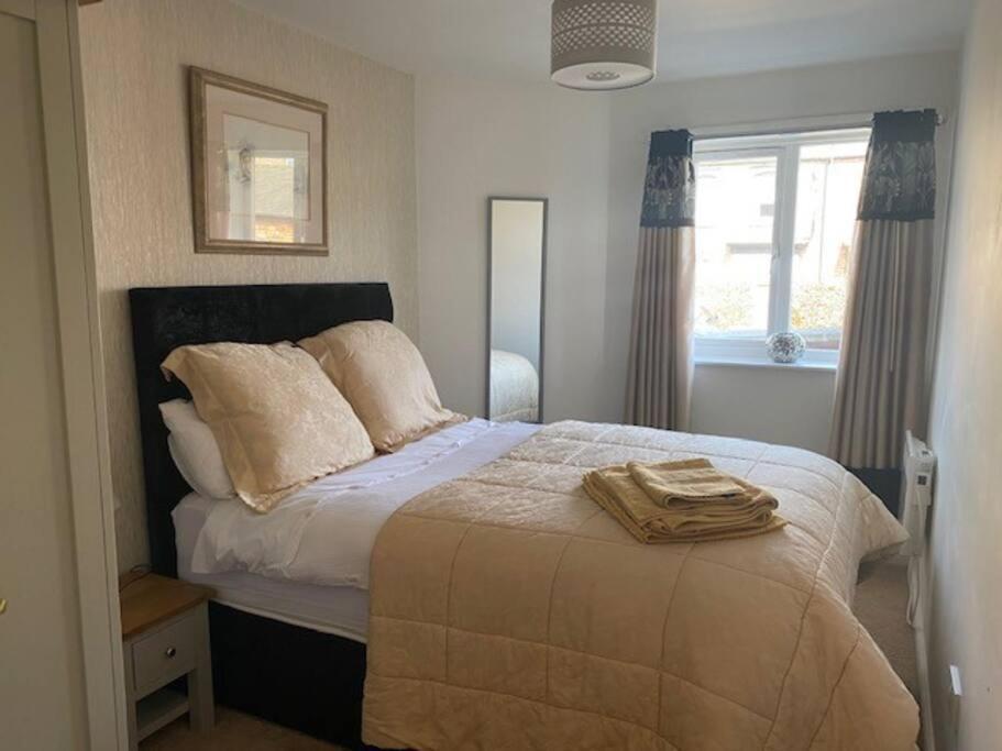 Spacious 2 Bedroom Apartment クリーソープス エクステリア 写真